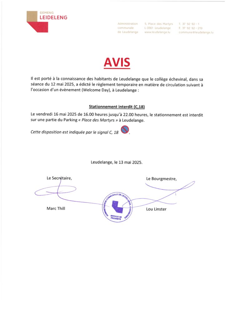 Stationnement interdit Place des Martyrs