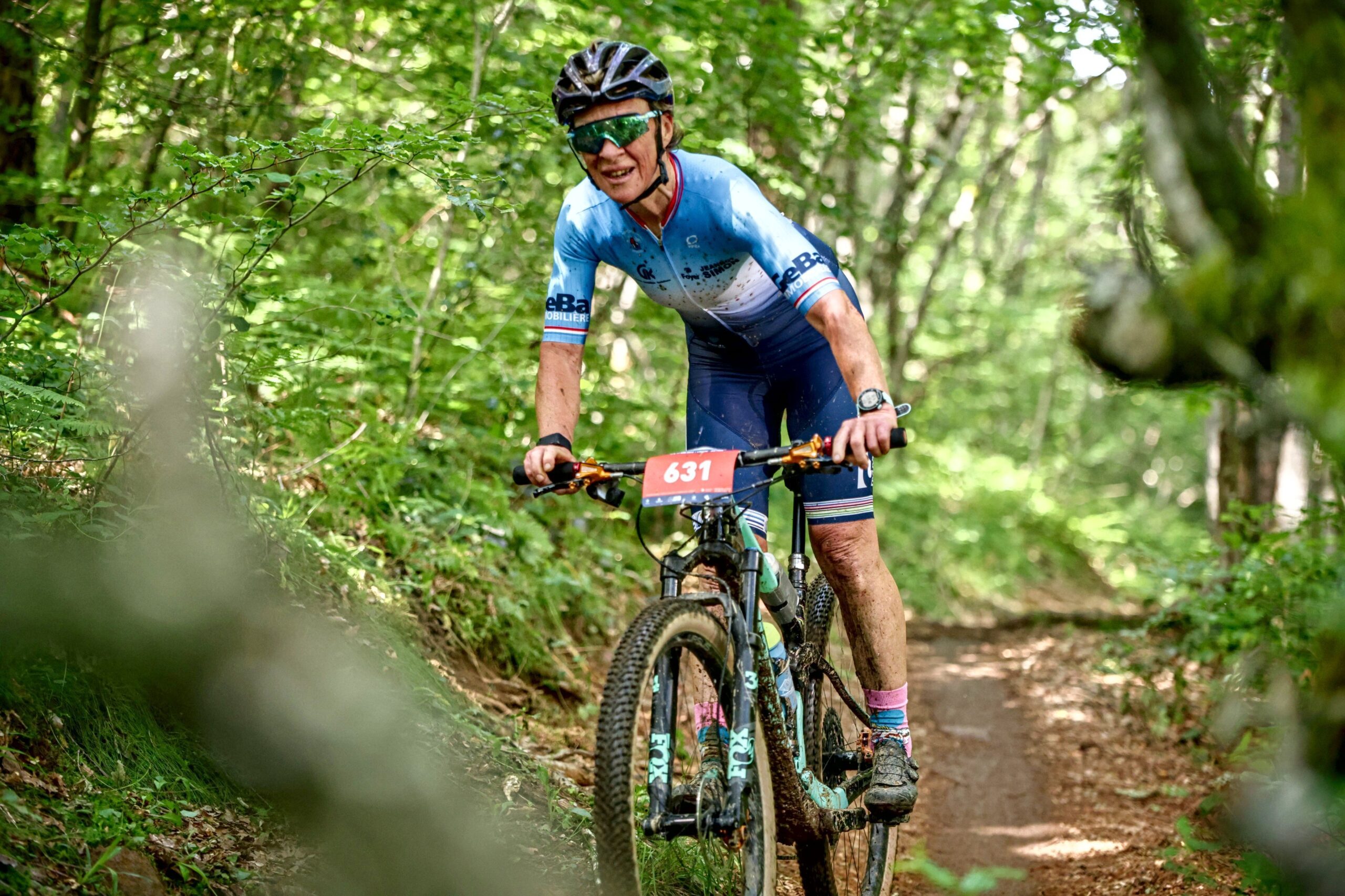 Gravel Tour ronderëm Leideleng mam Suzie Godart